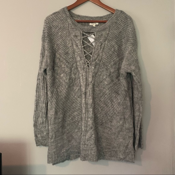 Maurices Sweaters - [Maurices] NWT Keyhole Cable Knit Sweater
